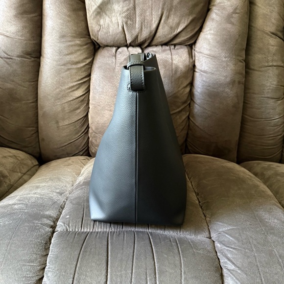 EUC Mina Baie Vegan Harlow Midi in Black/Black 🖤 - Picture 3 of 14